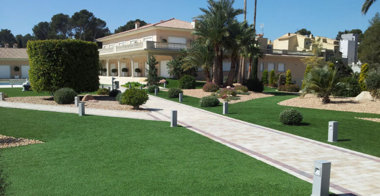 LynyL - El Césped artificial más natural - Alicante - jardines, deportes